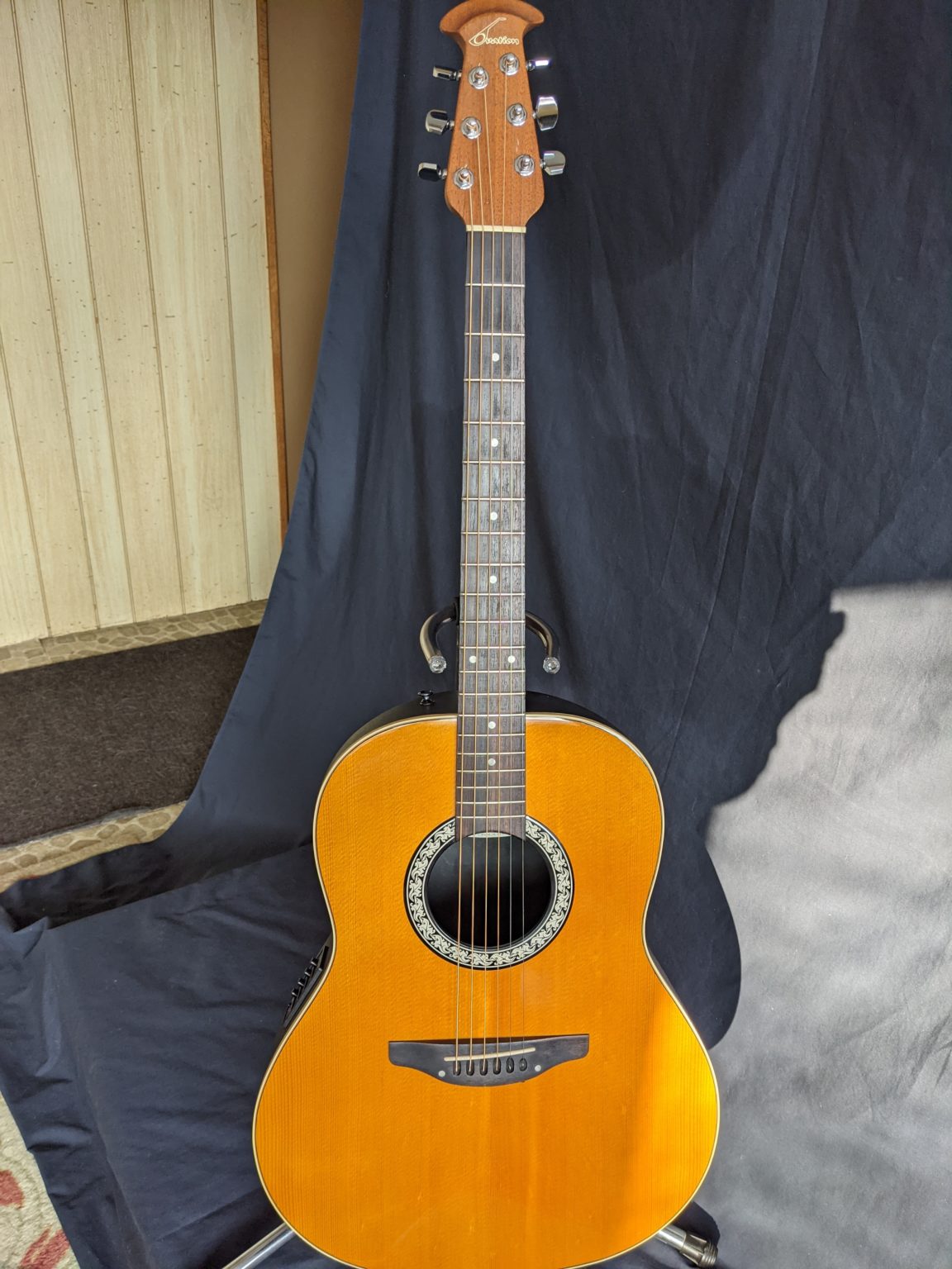 Ovation 1711 Standard Balladeer Electric (1994) Doc Hanson's Good